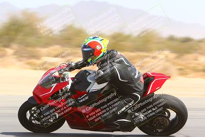 media/Mar-21-2022-Moto Forza (Mon) [[4127b7cc51]]/B Group/Session 4/Turn 8/